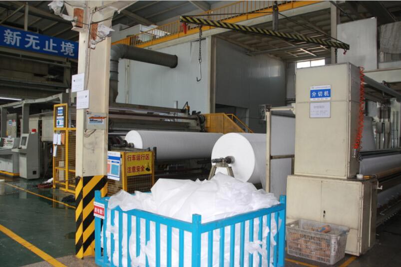 德國進(jìn)口無紡布分切機(jī)